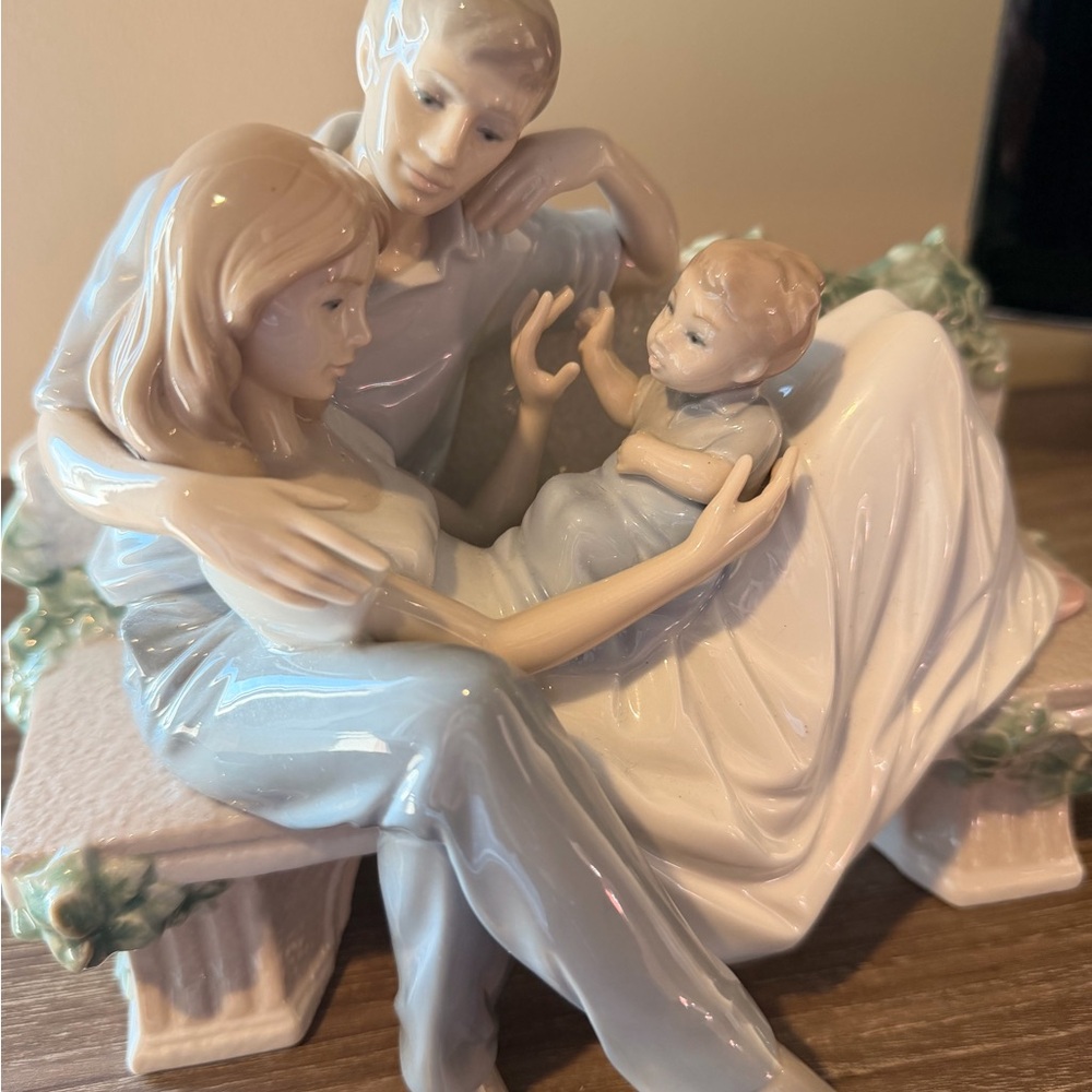 Lladro Porcelain Family Figurine - Soft Pastel Blue & Cream
